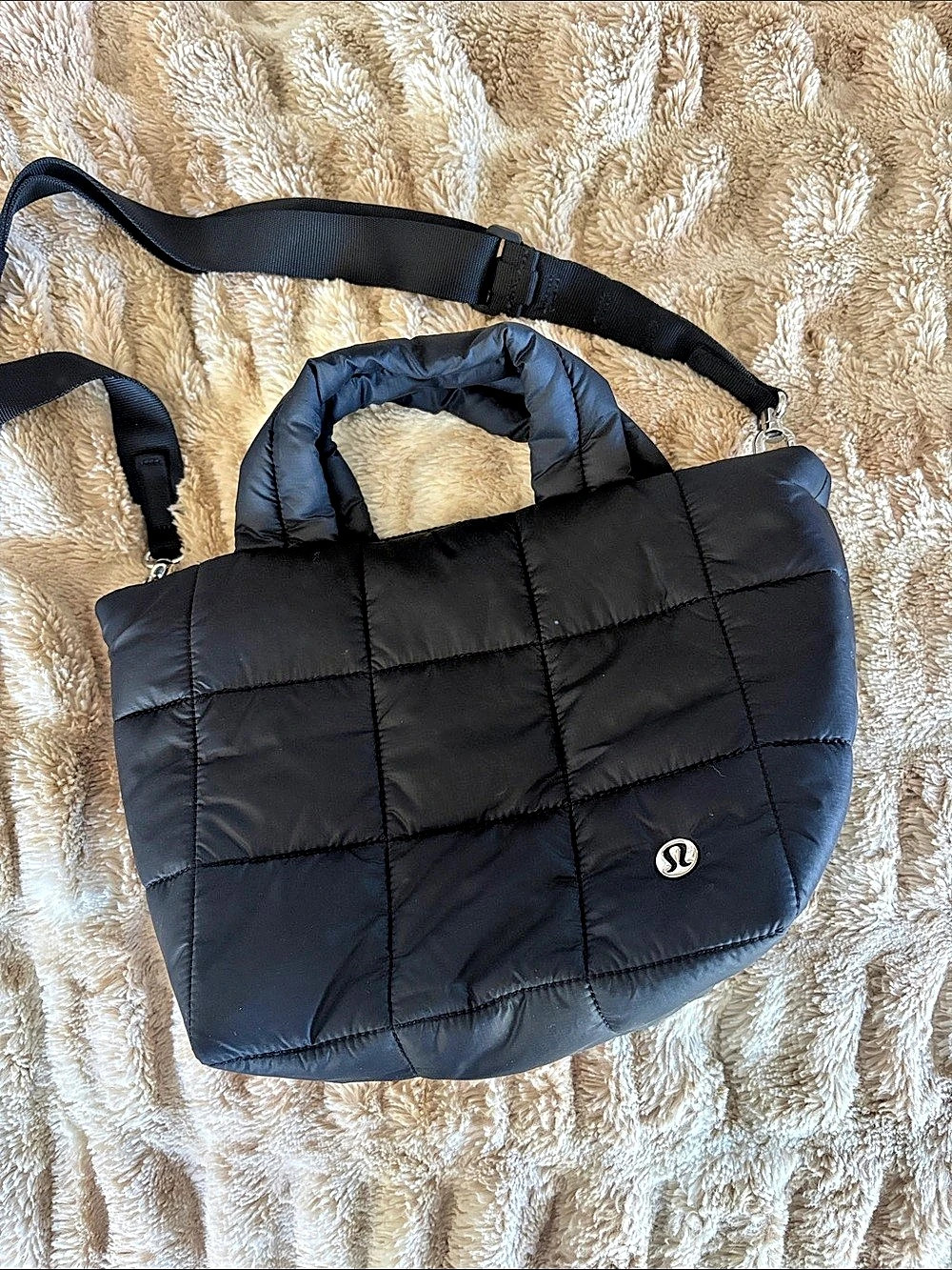 lululemon quilted grid Black Crossbody 5L